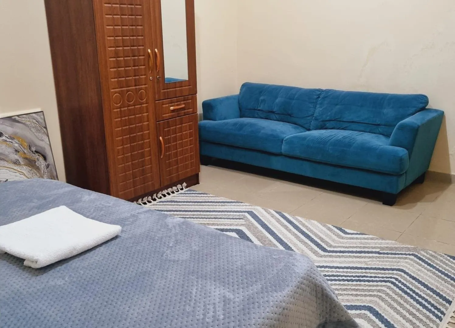 Cozy Private Rooms In Central Shabia 12, Free Wi-Fi & Kitchen Access Abu Zabi 0*,  Zjednoczone Emiraty Arabskie